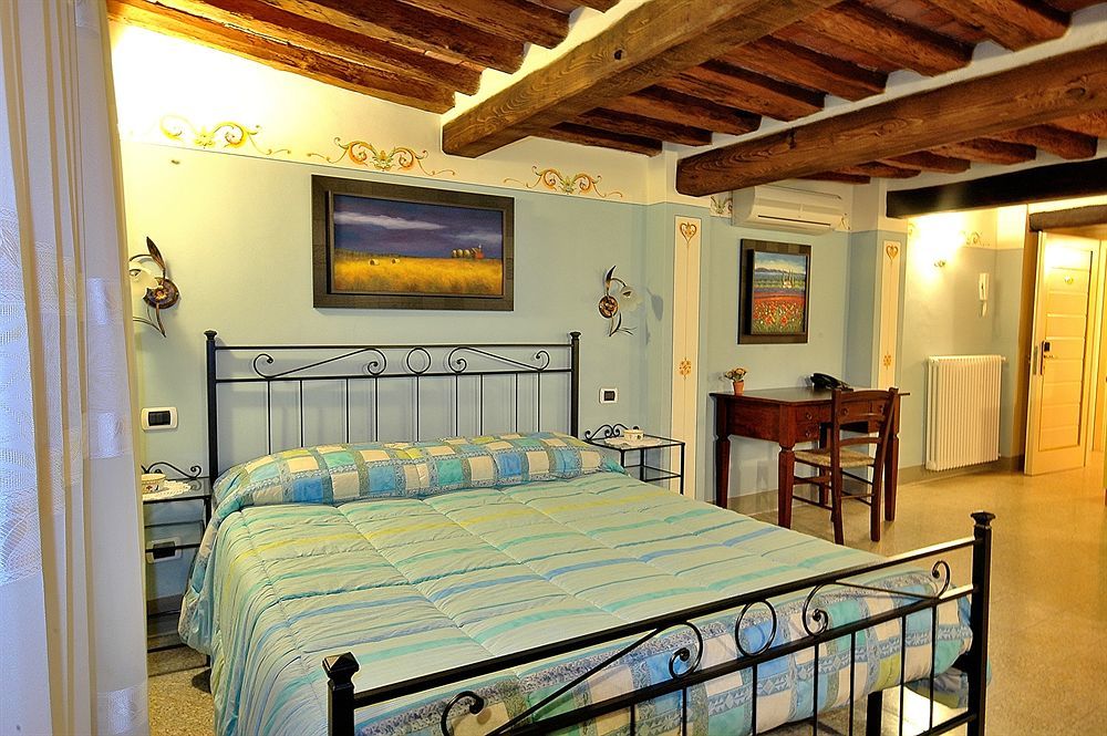 Antica Residenza Del Gallo Лукка Экстерьер фото